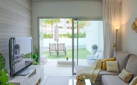 Ocean Garden Suite 03 Con Jardin Privado